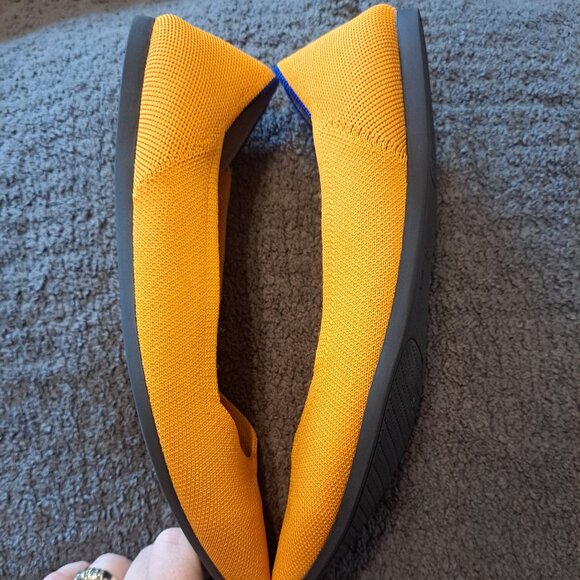Yellow Rothy's The Point flats Size 9 - Picture 4 of 8